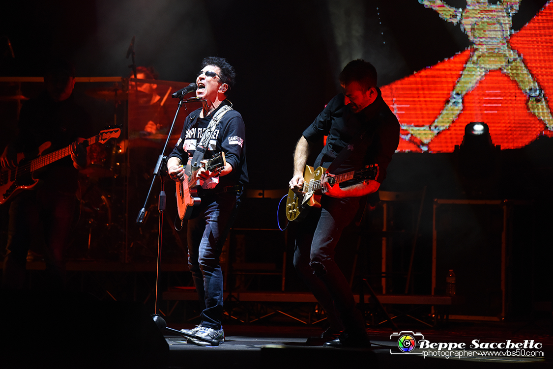VBS_4113 - Concerto Edoardo Bennato - Peter Pan Rock 'n' Roll Tour.jpg